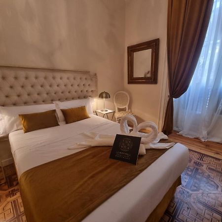 Le Petit Palue- Flora Hotell Madrid Eksteriør bilde